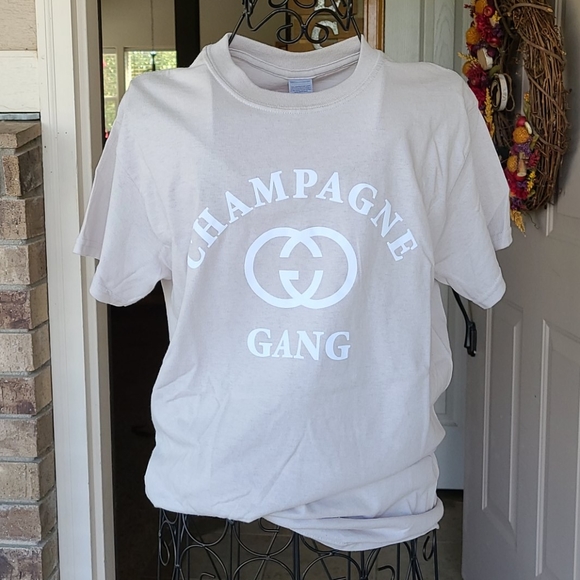 Champagne 🍾 Gang Graphic Tee -NEW - Picture 6 of 10
